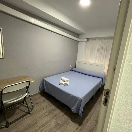 招待所 Guesthouse Central 阿利坎特