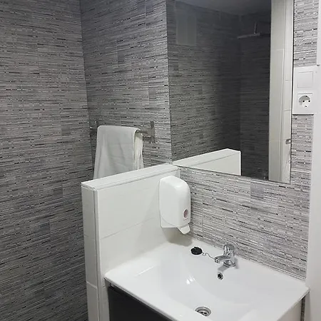 Konukevi Guesthouse Central 3*