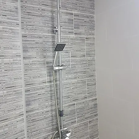 Guesthouse Central 阿利坎特