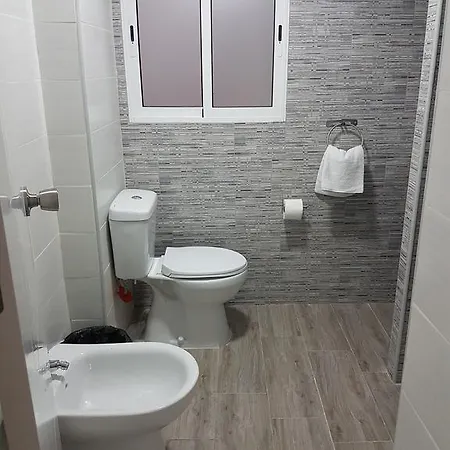 Guesthouse Central 招待所