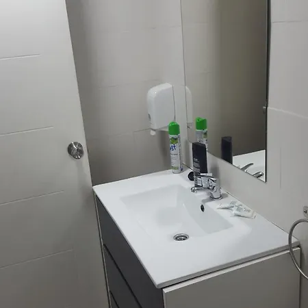 招待所 Guesthouse Central 阿利坎特
